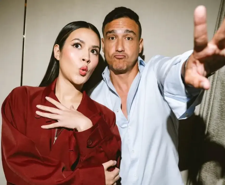 Pasangan Raisa dan Hamish Daud Diterpa Isu Perceraian Usai Foto Anniversary Hilang dari Instagram