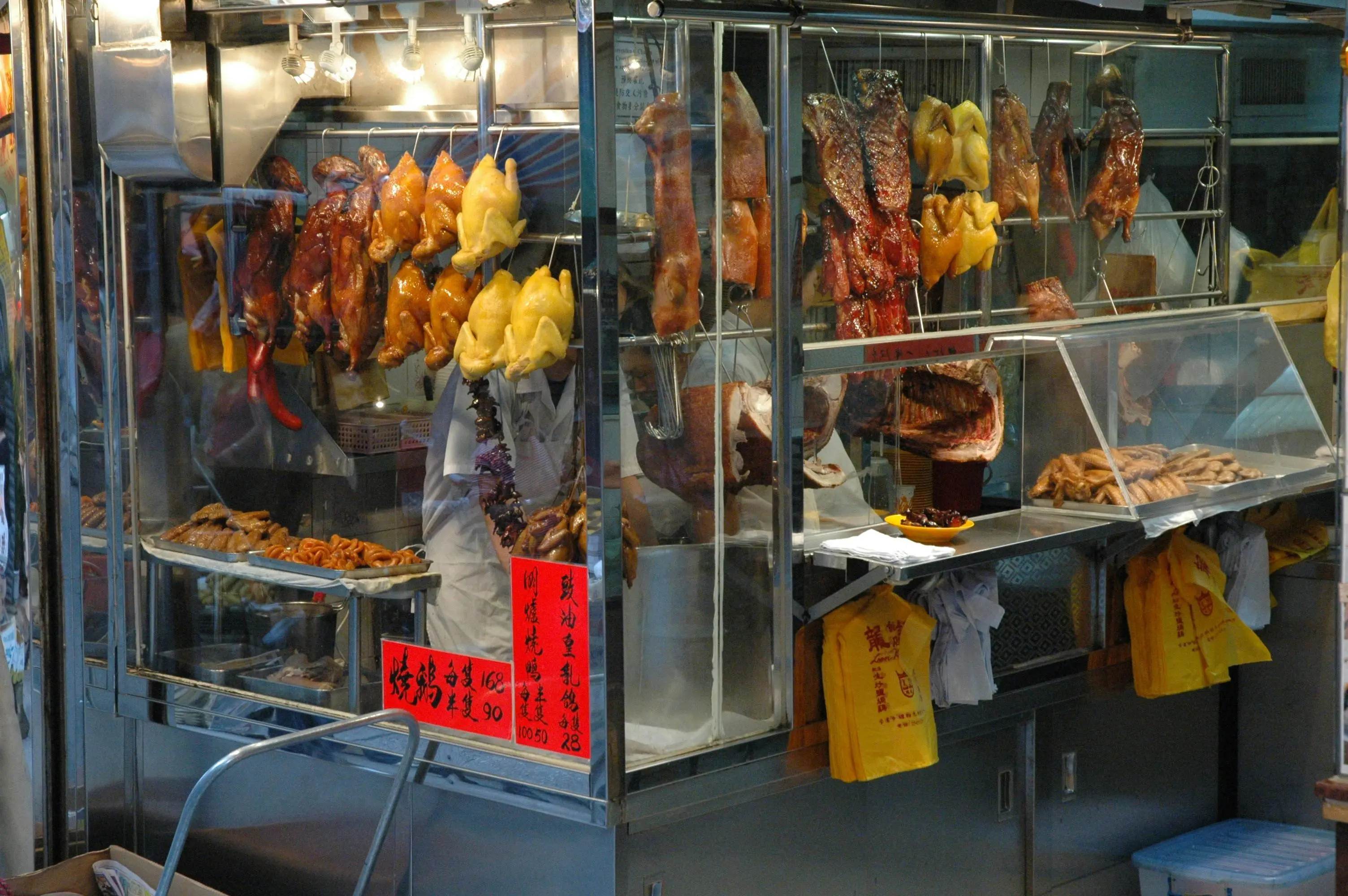 Perbandingan Nilai Gizi Daging Bebek dan Ayam