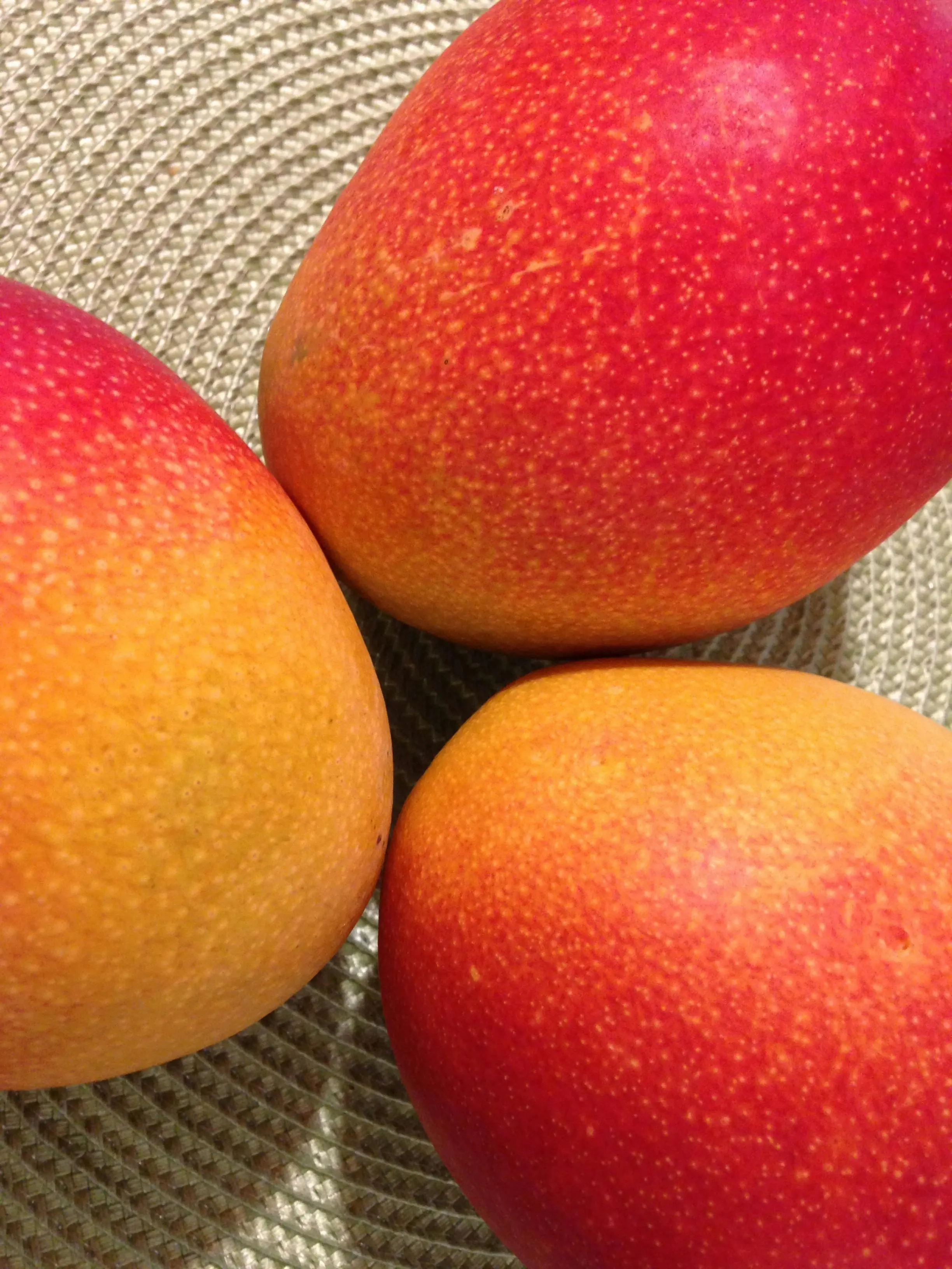 Kandungan Gizi Lengkap Pada Buah Mangga dan Manfaat yang Bisa Didapatkan