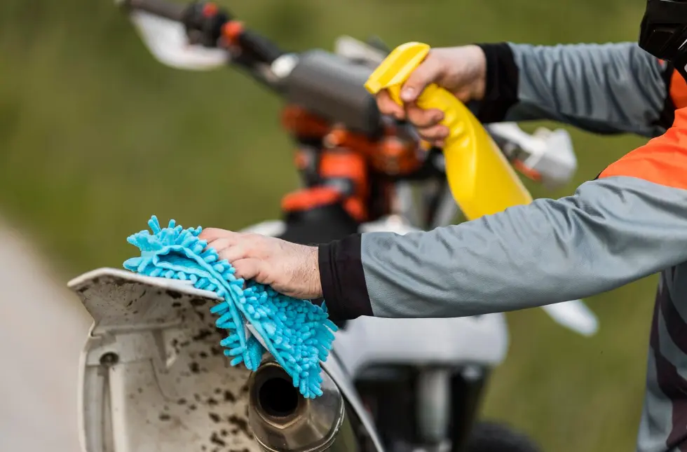 5 Sabun Cuci Motor Terbaik Bikin Motor Kinclong Tanpa Ribet!