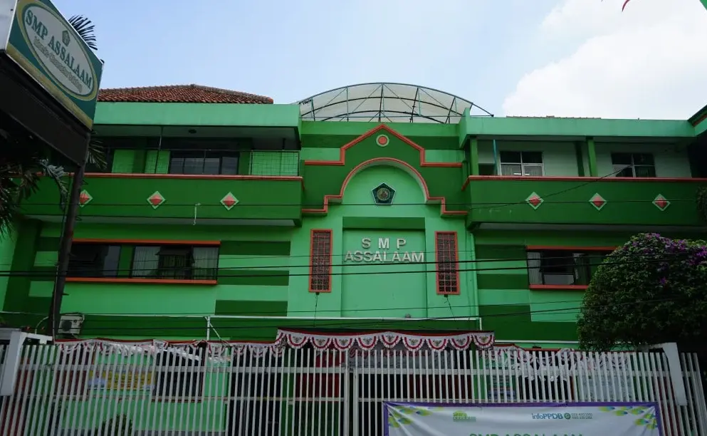 Ini 4 SMP di Bandung dengan Akademik Unggul dan Lingkungan Belajar Nyaman