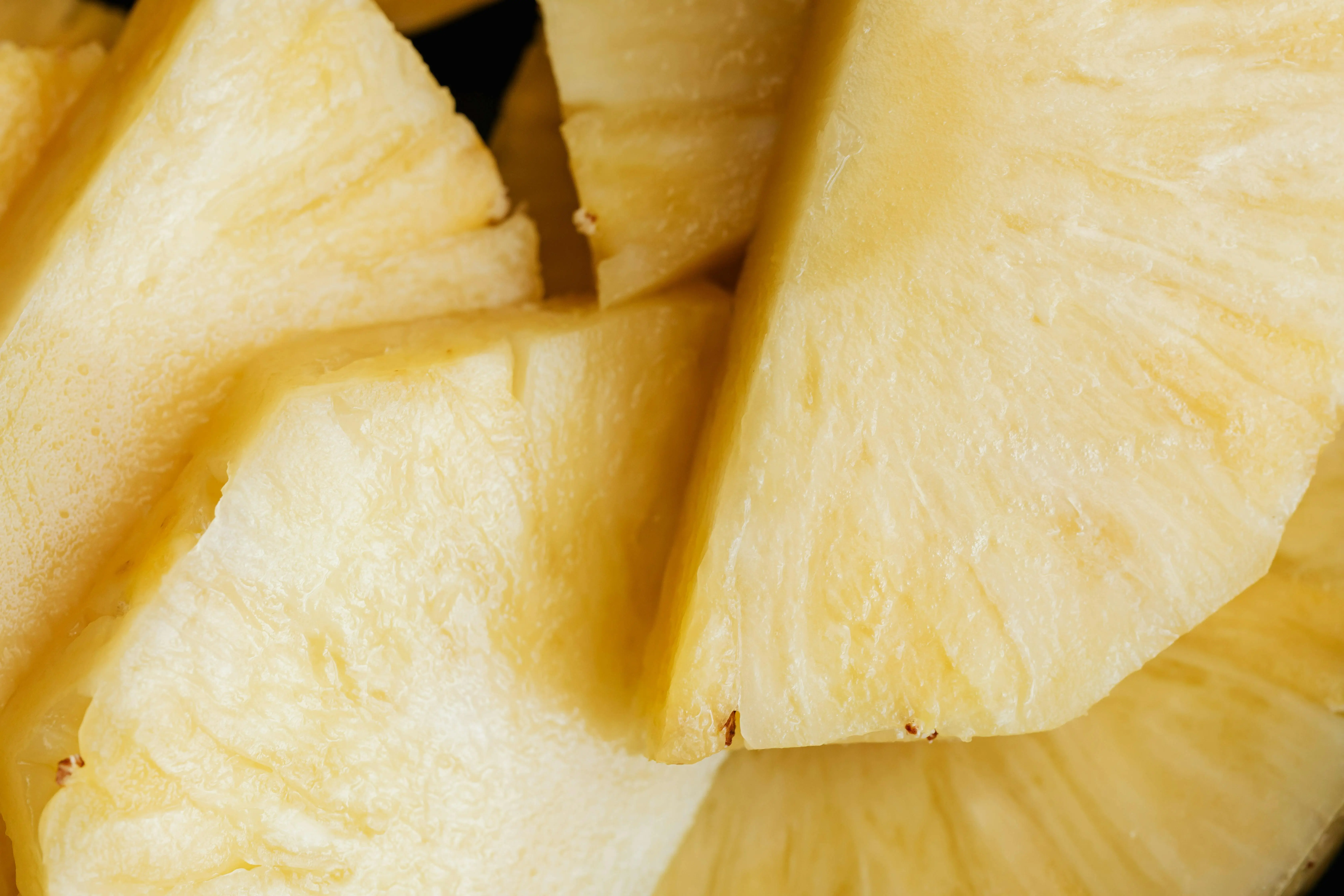 Nanas Sebagai Pewarna dan Pengharum Alami Produk Makanan