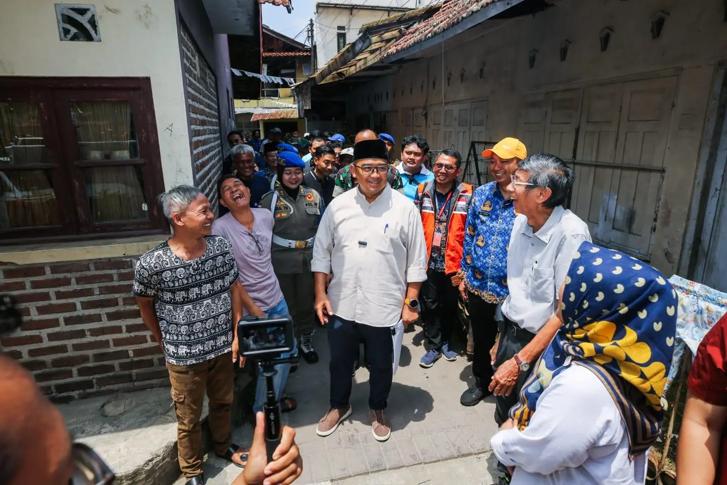 Untuk Pencegahan Dini Kebakaran, Wali Kota Bandung Farhan Berharap Setiap RW Memiliki Sprinkler