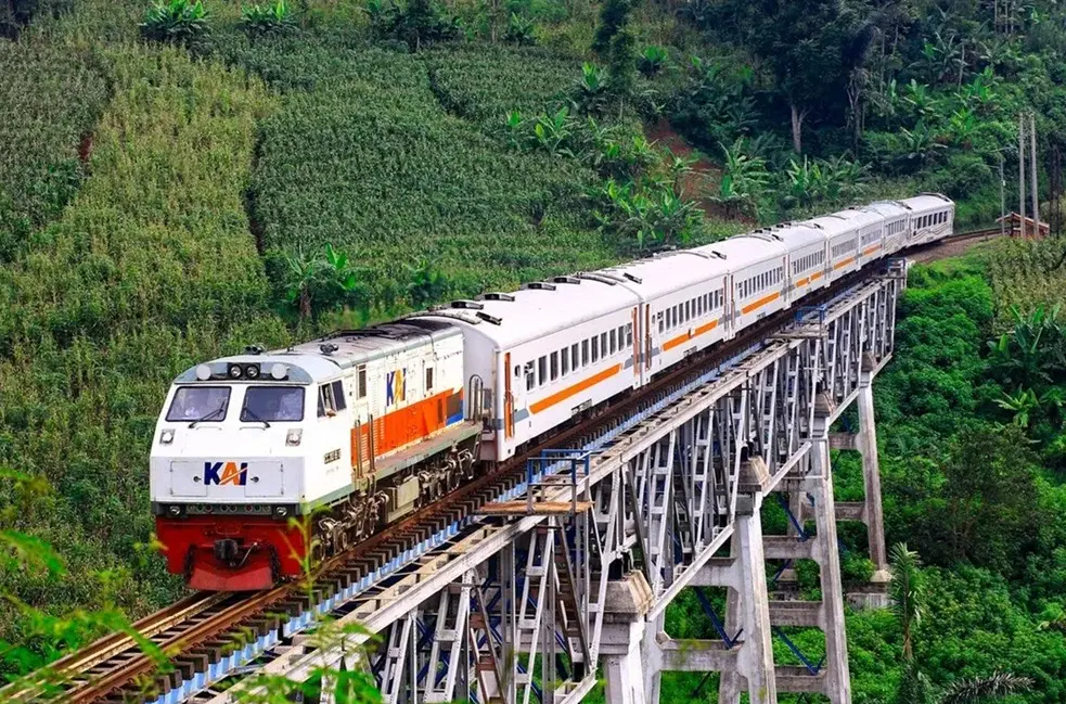 Jabar Hadirkan Konsep Wisata Historis Melalui West Java Railway Heritage