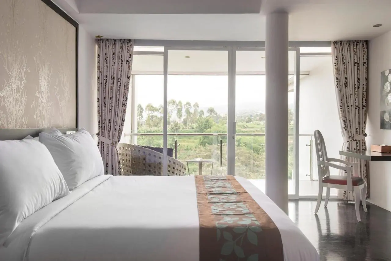 7 Hotel Murah di Lembang Bandung, Harga di Bawah Rp500 Ribuan dengan Suasana Alam Sejuk
