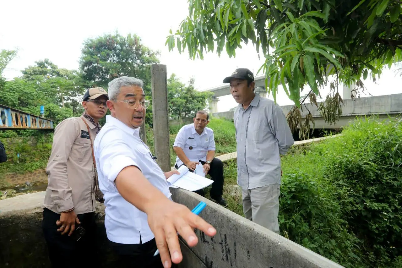 Farhan: Penanganan Banjir di Batas Kota dan Kabupaten Bandung Butuh Kerja Sama Semua Pihak