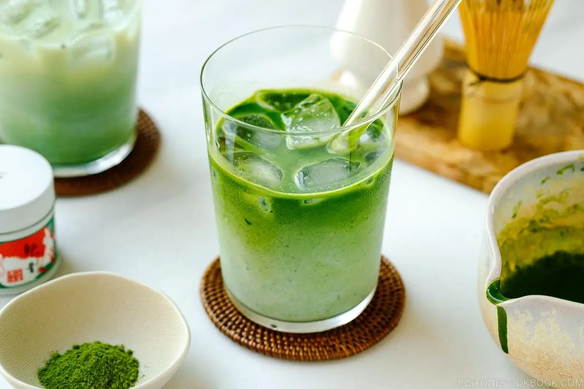 Resep Rahasia Iced Oat Milk Matcha Latte Kekinian yang Creamy dan Segar, Simpel Anti Ribet