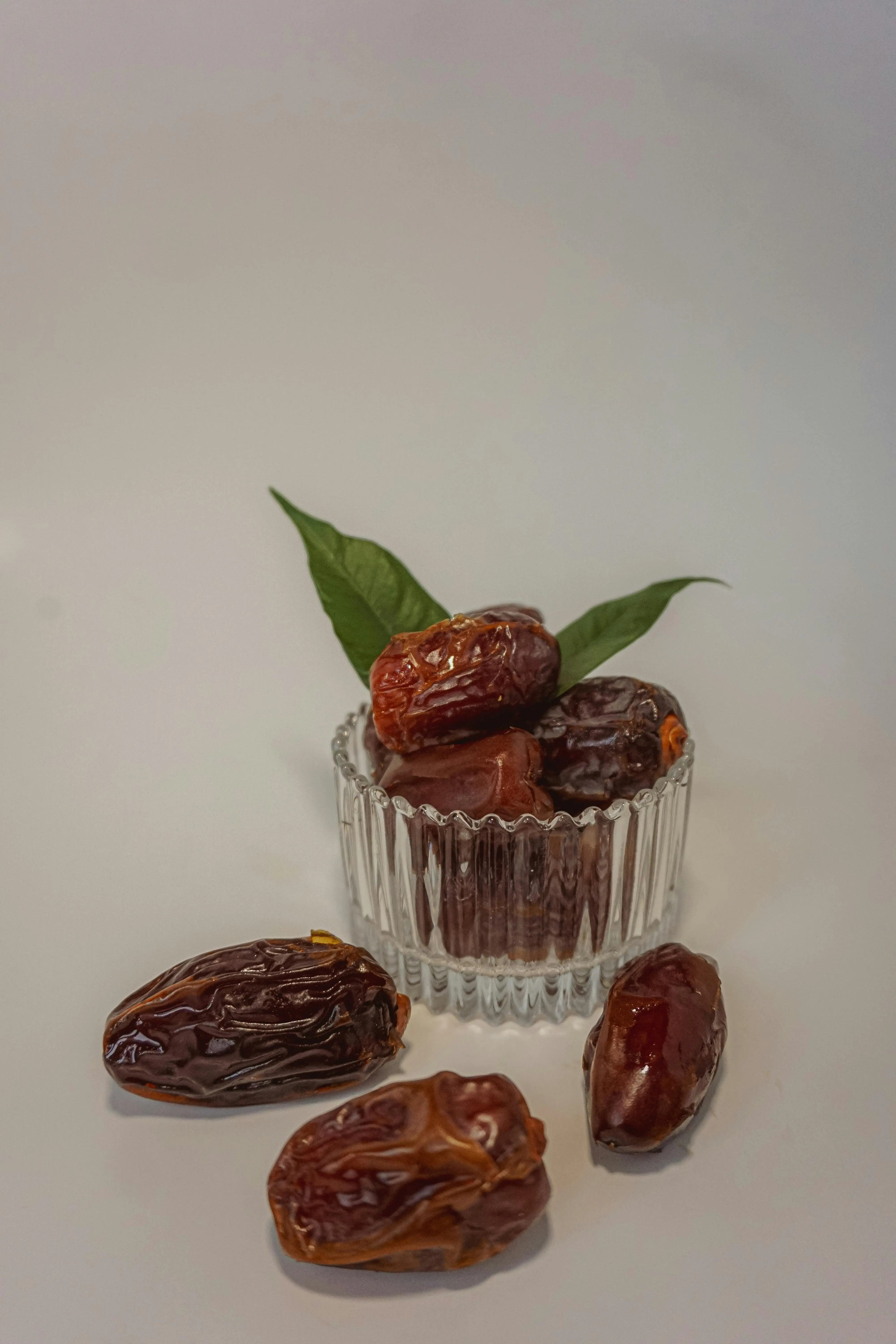 Kurma, Buah Penuh Berkah: Mengupas Tuntas Kedudukannya dalam Sunnah dan Kesehatan Menurut Hadits Muslim