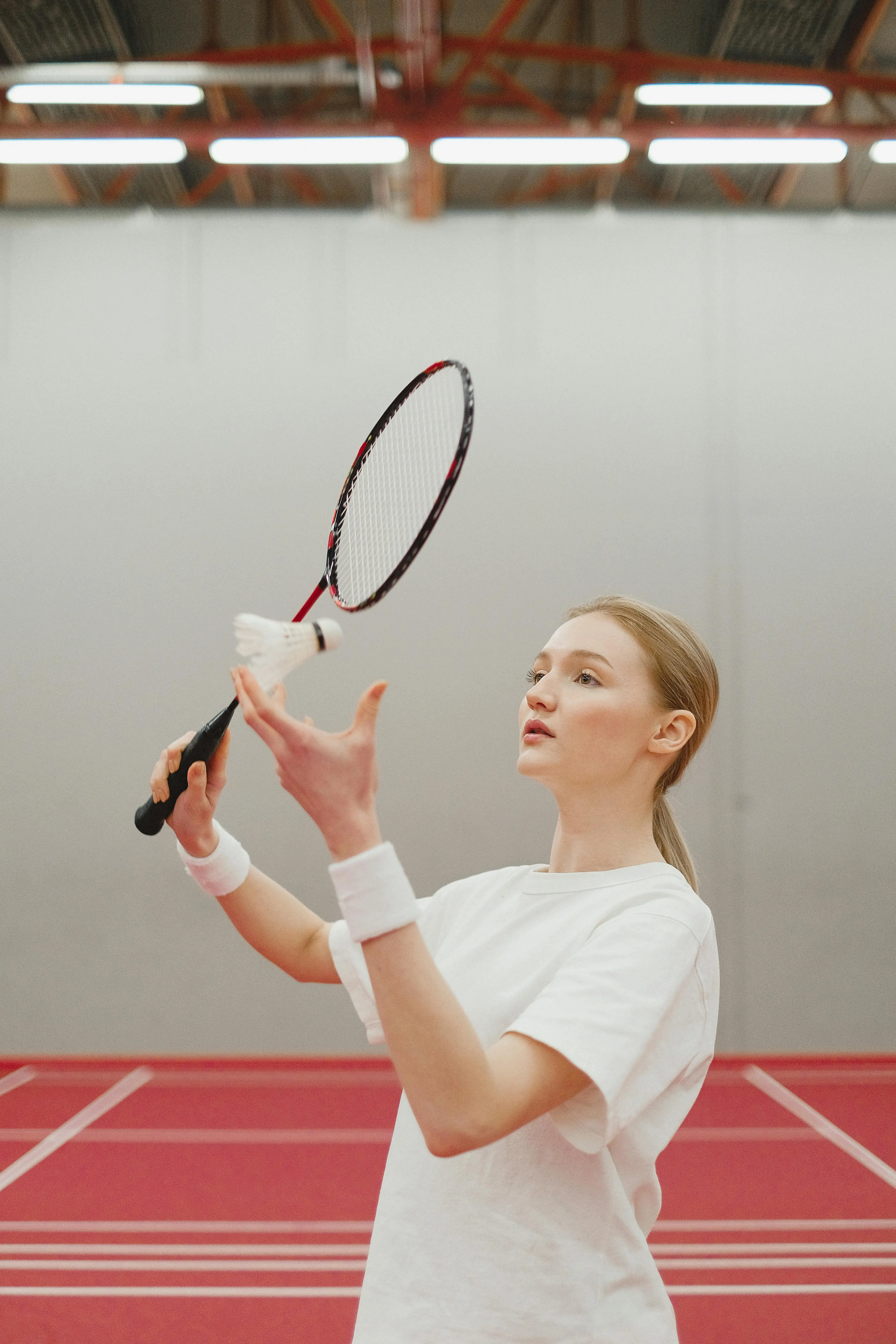 Rahasia Pukulan Mematikan: Mengapa Core Strength Adalah Kunci Utama Pada Olahraga Badminton