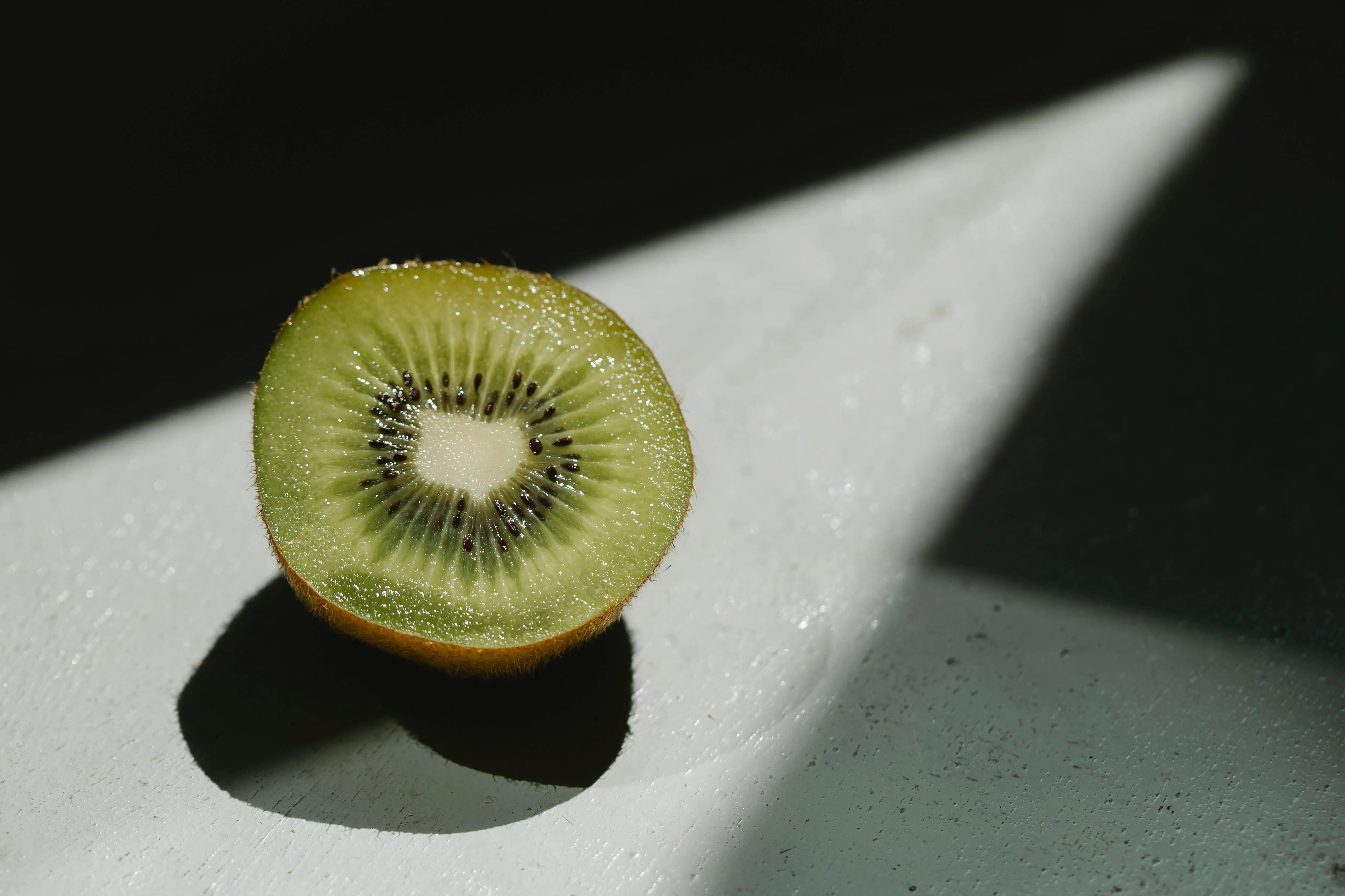 Protein Aktinidin pada Kiwi untuk Pencernaan