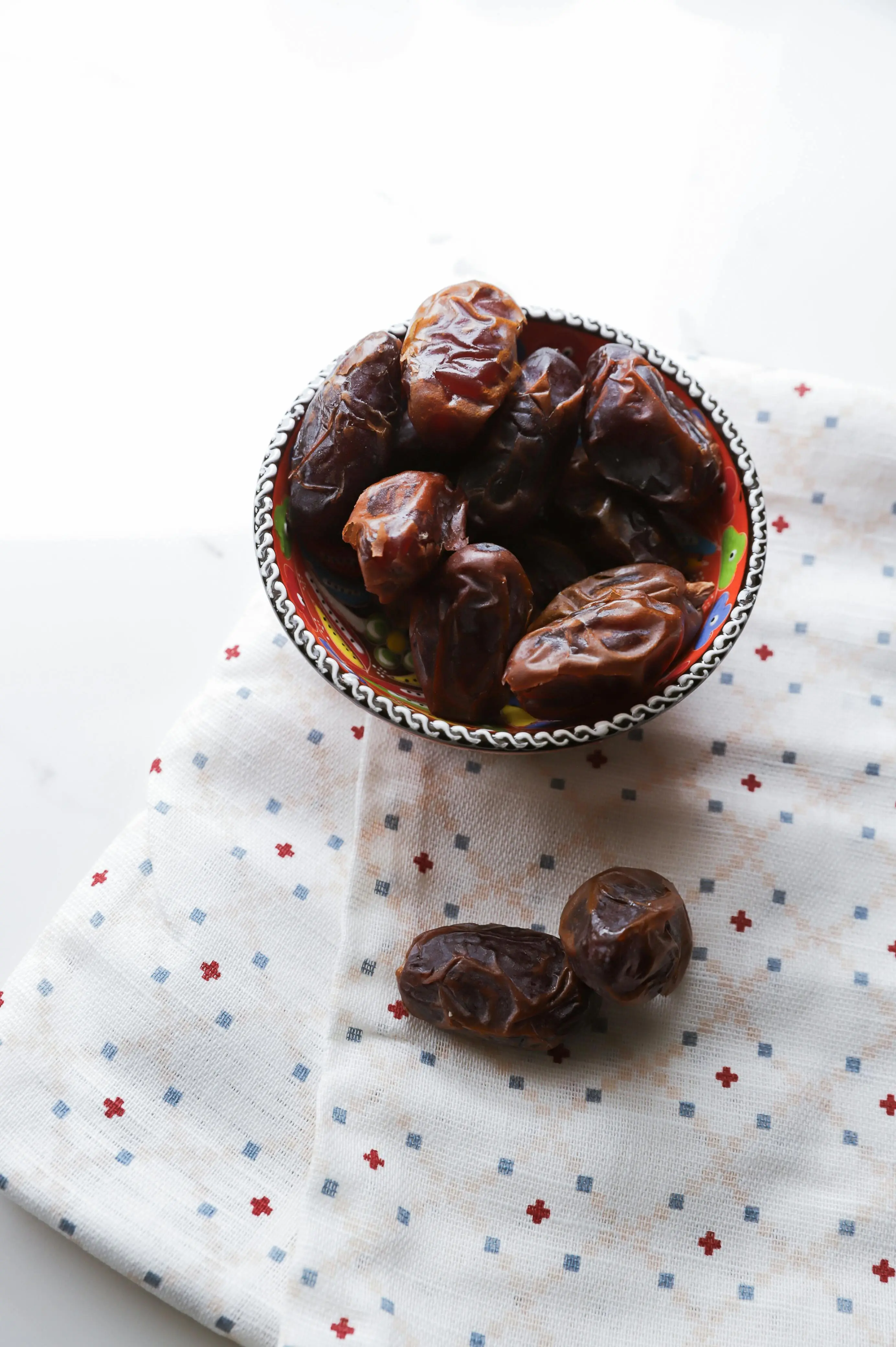 Kurma dan Pencegahan Sembelit, Simak Penjelasannya