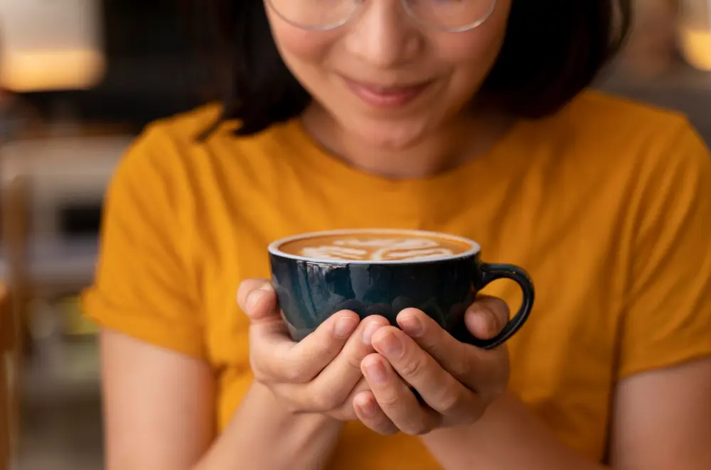 Tak Cuma Bikin Melek, Minum Kopi Rutin Ternyata Ampuh Cegah Kerusakan Hati