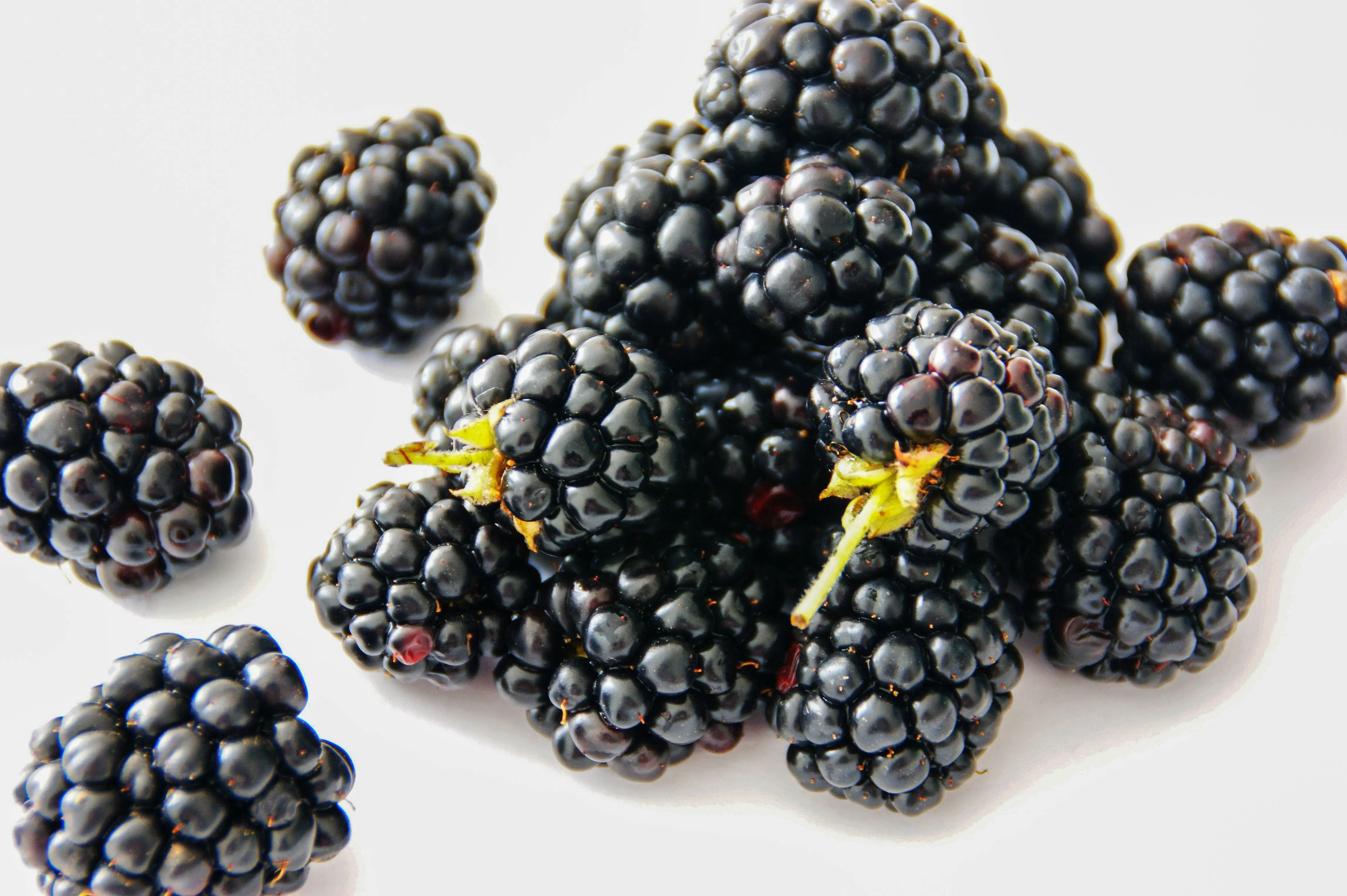 Blackberry untuk Membantu Mengatasi Kulit Kering
