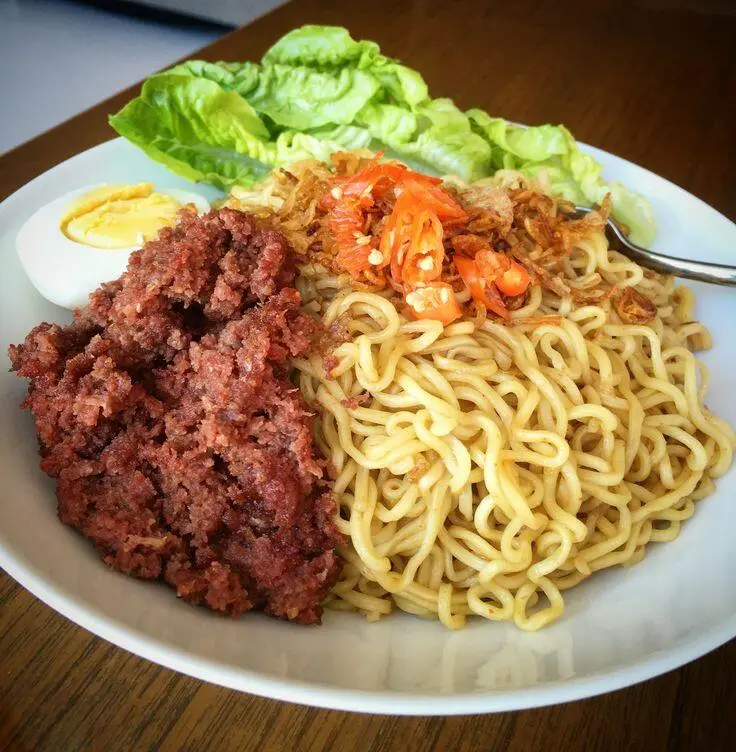 Langkah Membuat Mie Goreng Kornet Spesial, Cocok untuk Menu Harian di Rumah