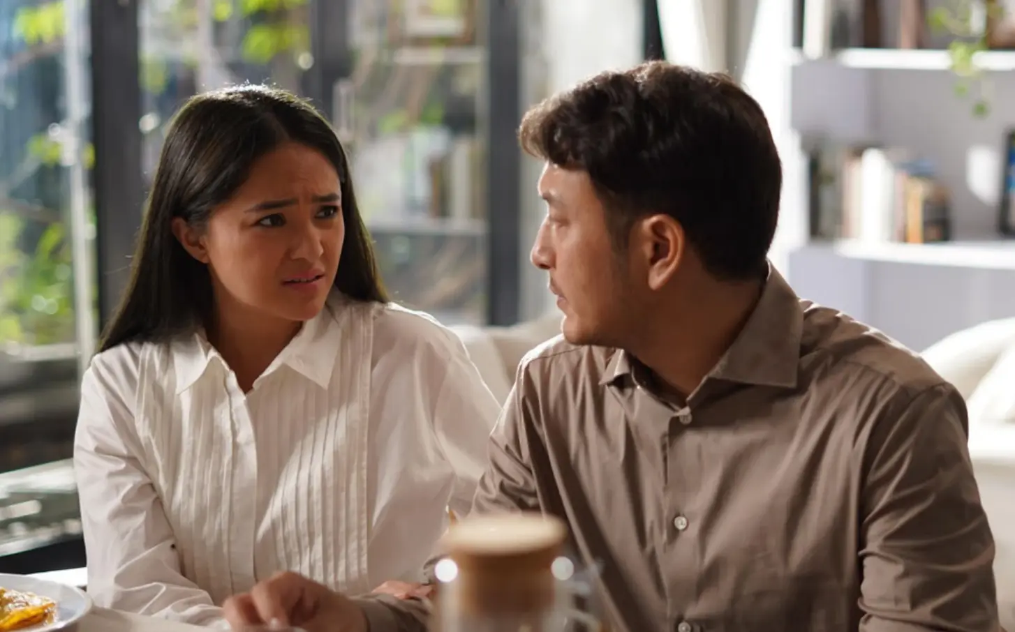 Gratis! Link Streaming Jalinan Terlarang Episode 1-2, Serial Original Vidio yang Dibintangi Marshanda dan Dimas Anggara