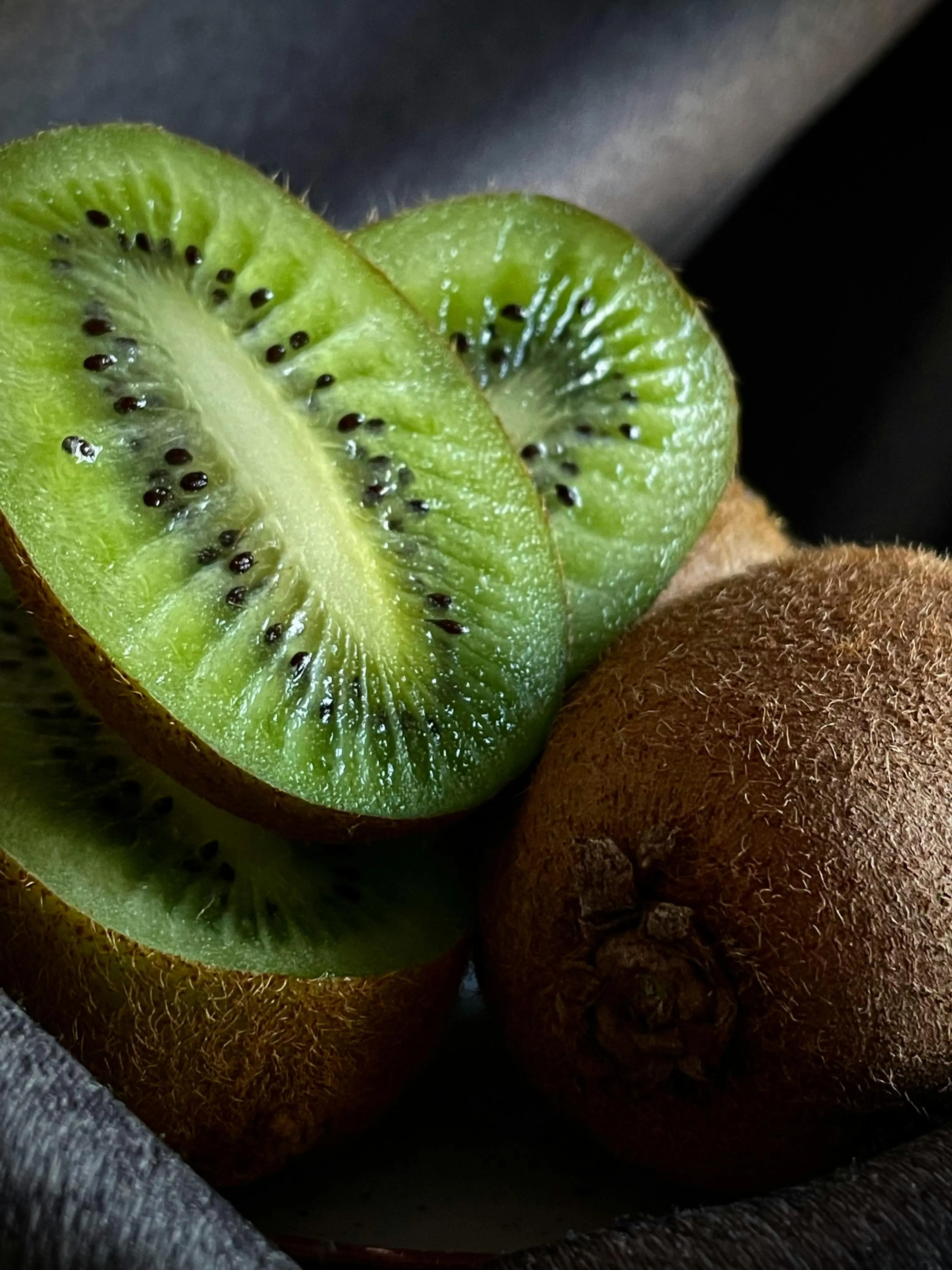 Kiwi sebagai Sumber Serat Alami yang Membantu Menjaga Kesehatan Pencernaan