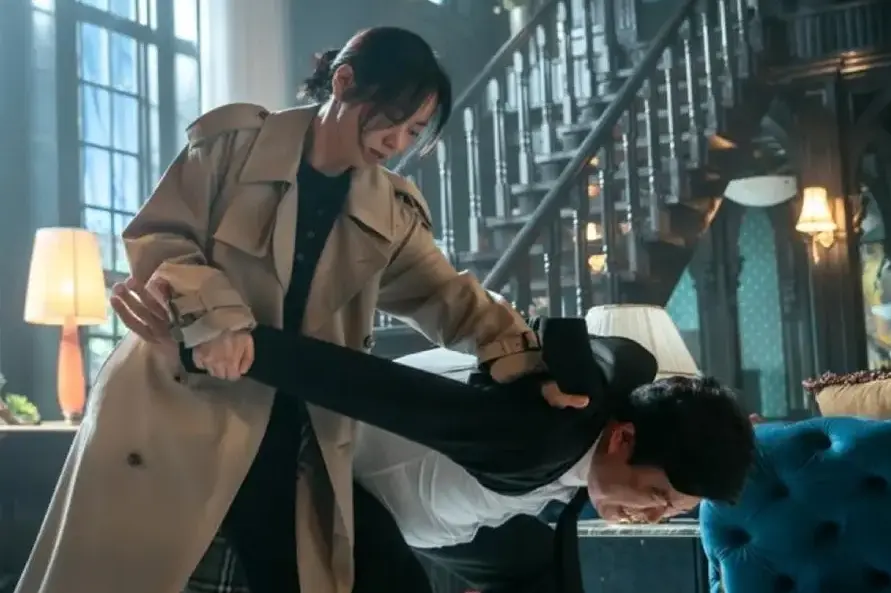 Link Streaming Ms Incognito Episode 2 Sub Indo, Spoiler Aksi Kabur Young Ran dari Rumah Mewah Mencekam